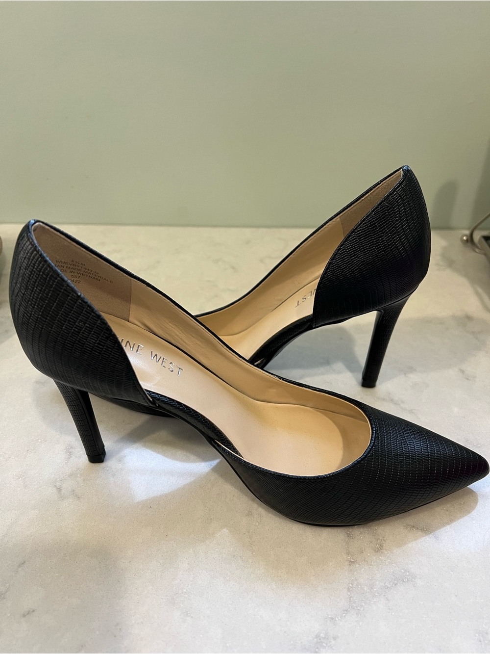 Nine West Black Textured Pointed Toe Stiletto Pumps